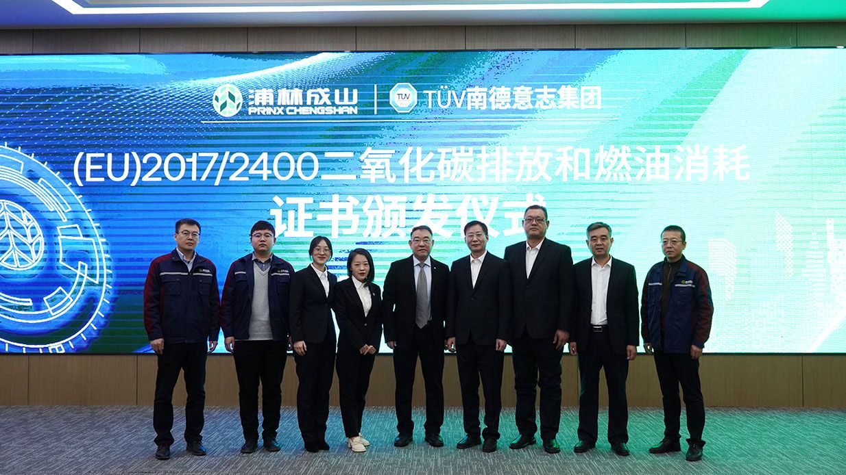 ce40d9b7117a07858f43609497944ed ce40d9b7117a07858f43609497944ed